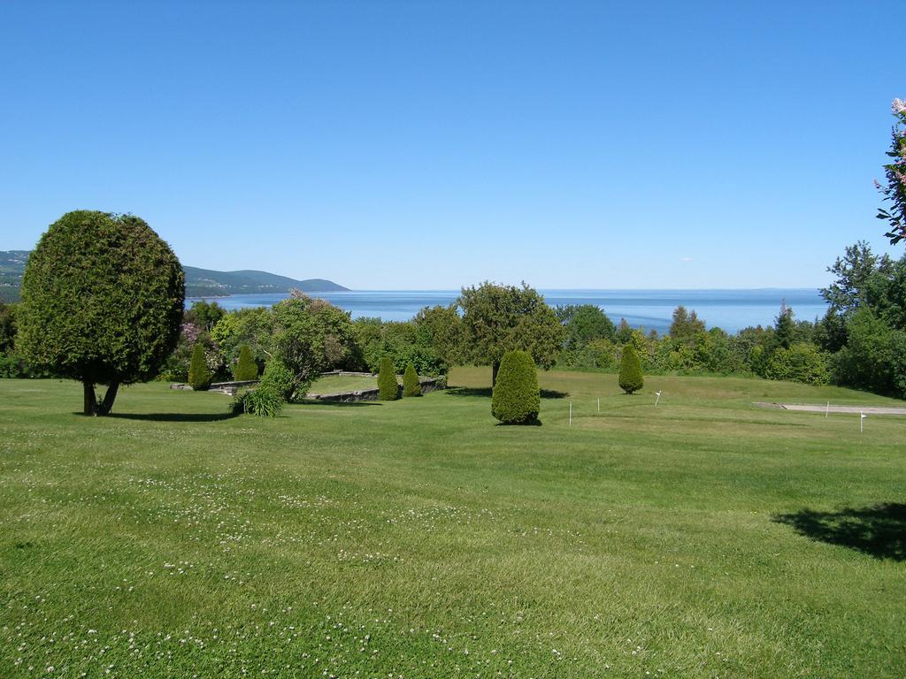 Auberge Des 3 Canards Hotel La Malbaie Exterior photo